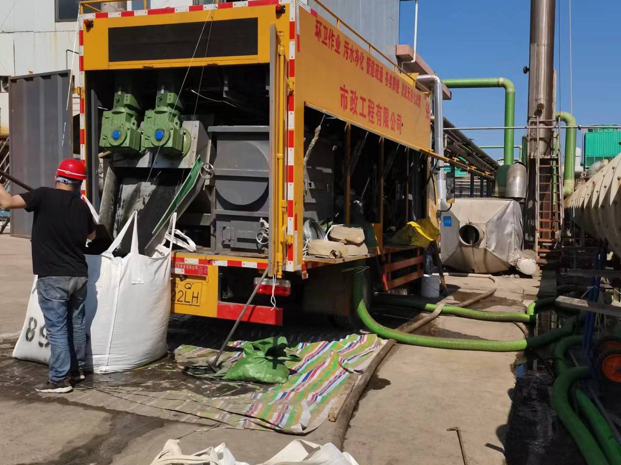 毕节淤泥压干处理